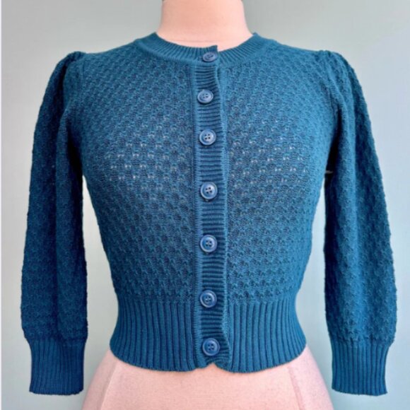 🆕️Blue Teal Cardigan - Picture 1 of 9